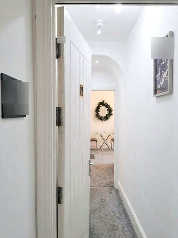 Property photo 2 of 13 Photo 1