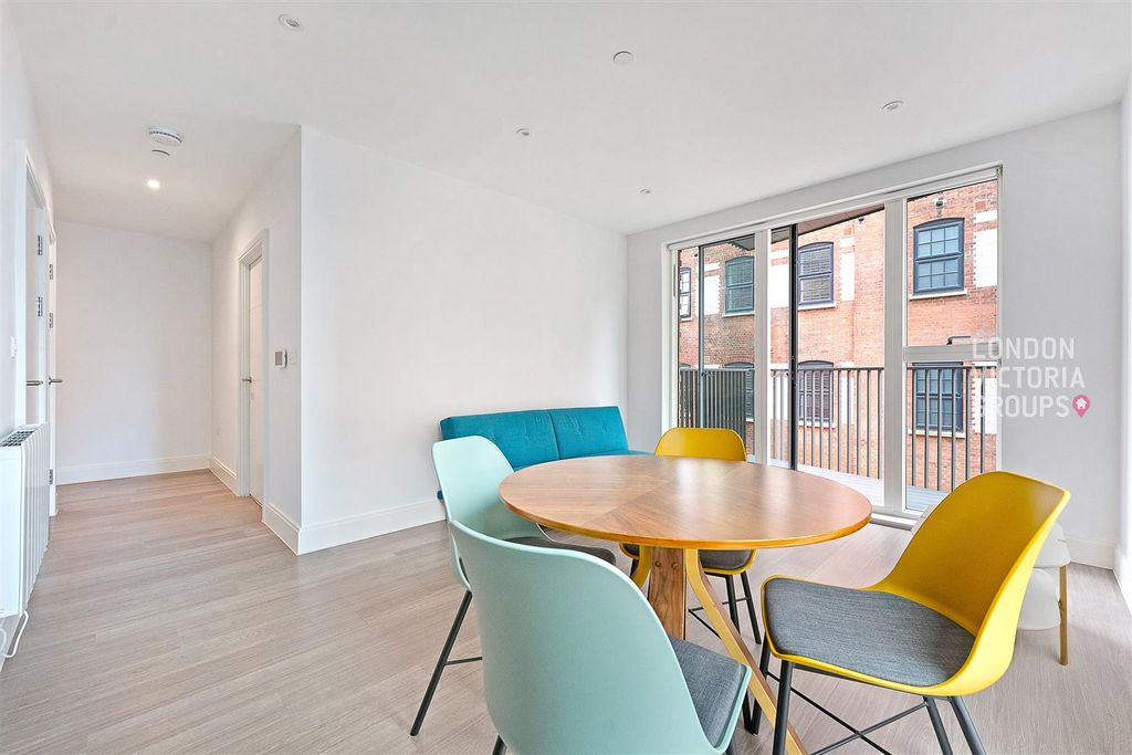 Property photo 3 of 14 1-1194.Jpg
