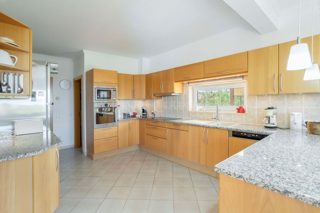 Property photo 3 of 30