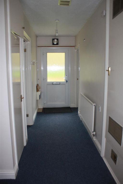 Property photo 2 of 10 Front Hall Entrance