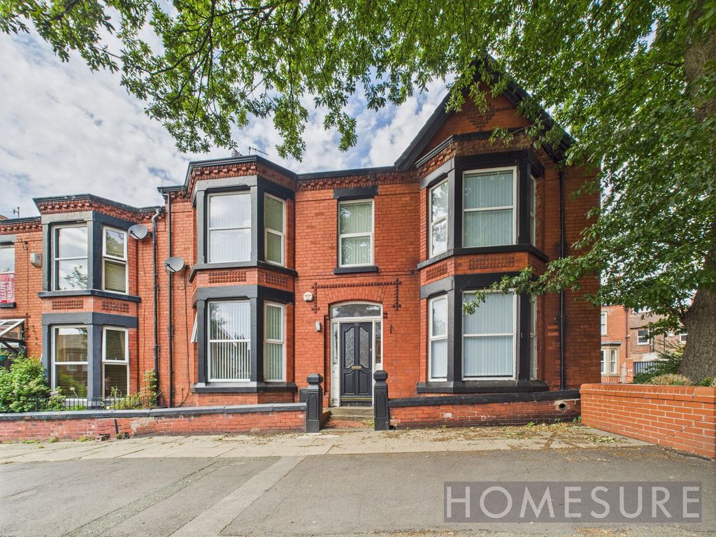 Property photo 1 of 21