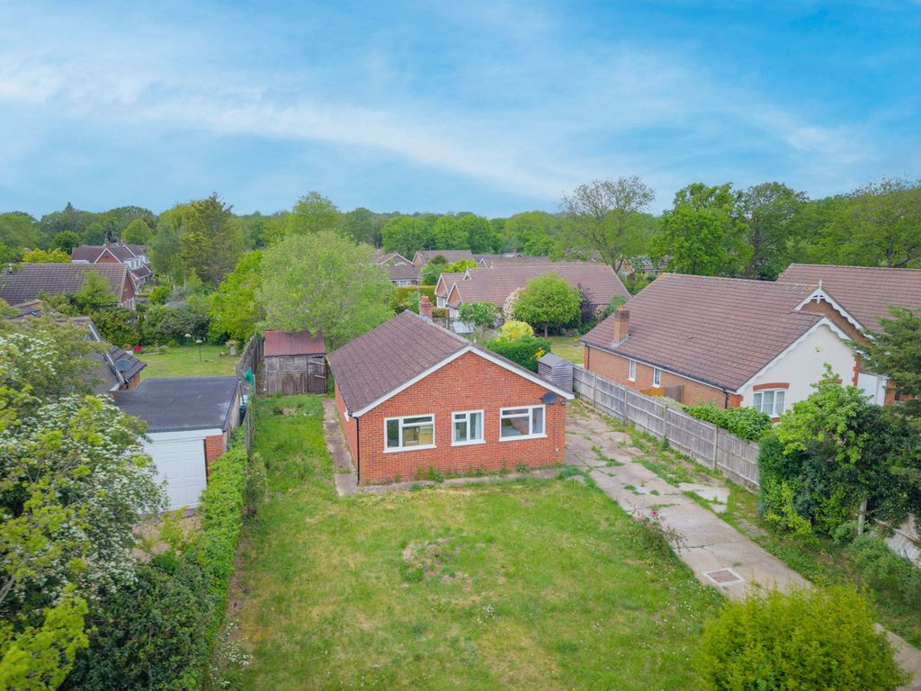 Property photo 2 of 17