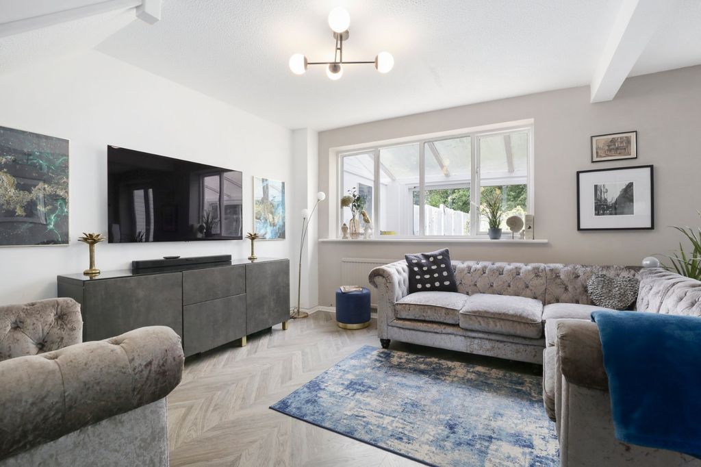 Property photo 1 of 20 Picture No. 38