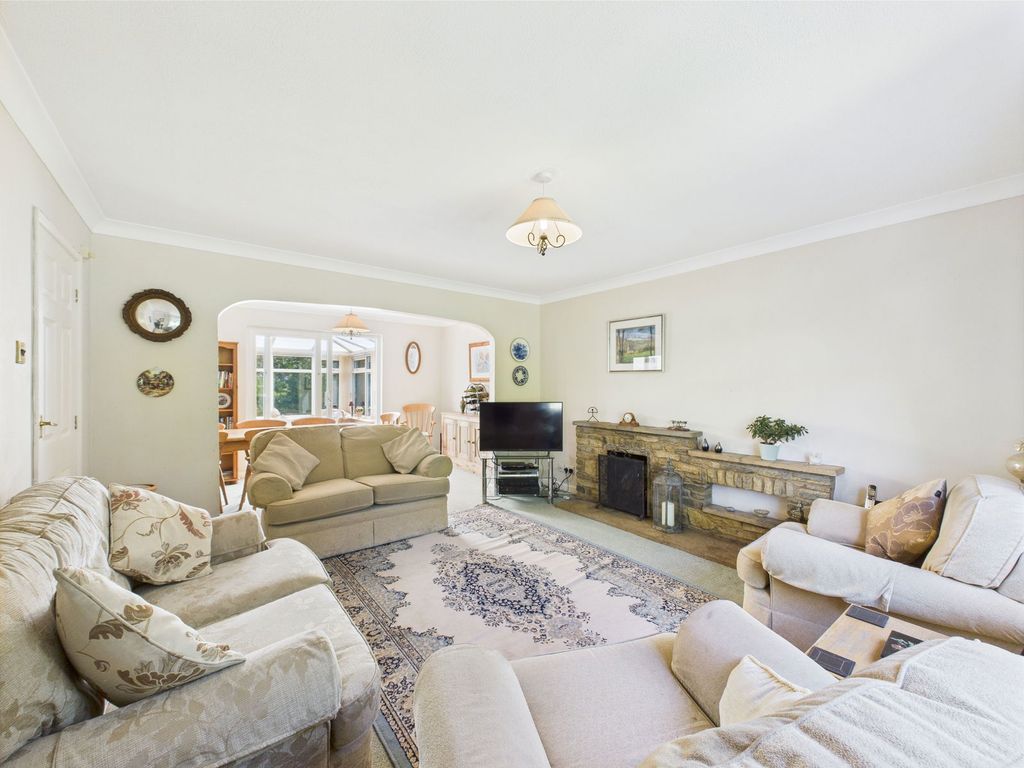 Property photo 3 of 30