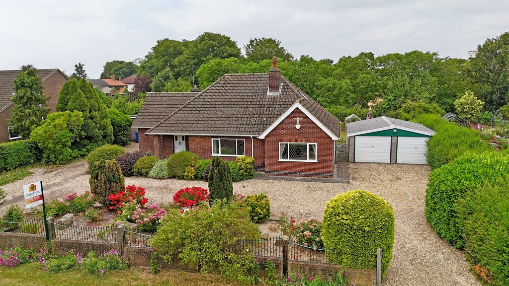 Property photo 1 of 43