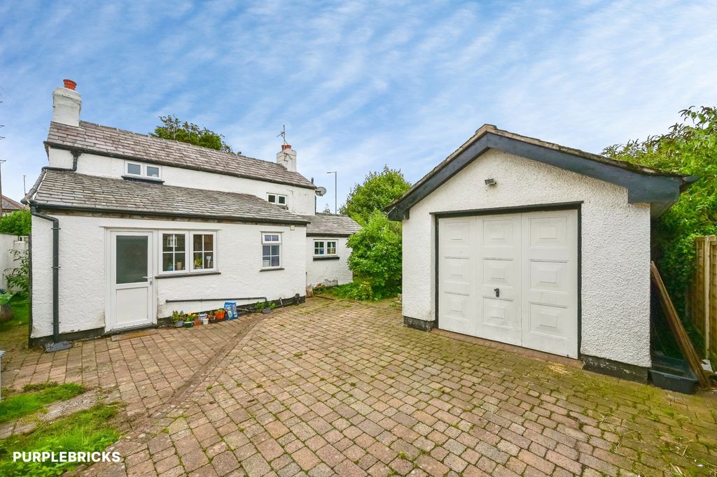 Property photo 3 of 22