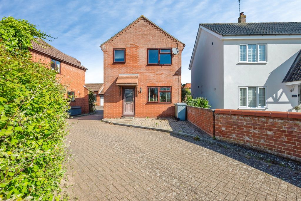 Property photo 2 of 16