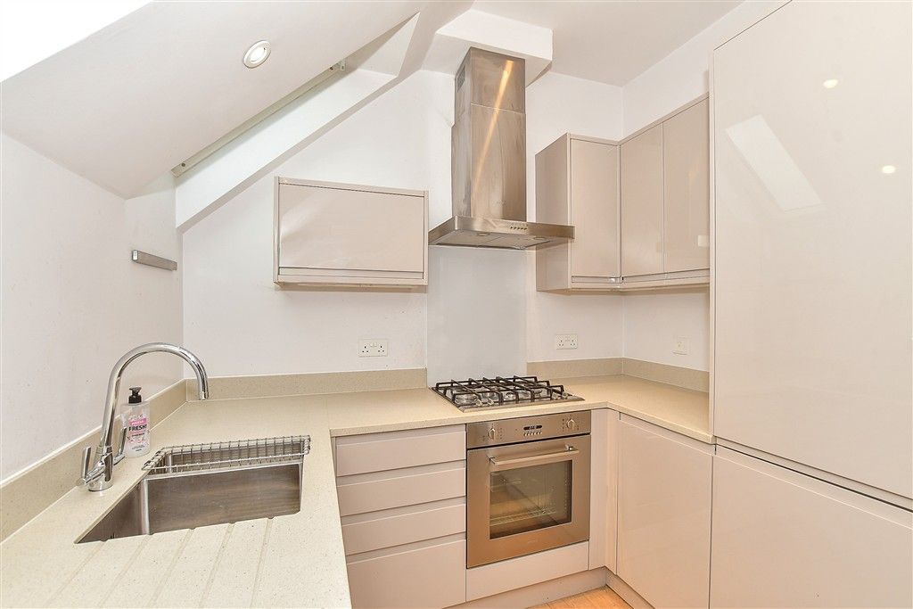 Property photo 3 of 10 Lounge/ Diner/ Kitchen