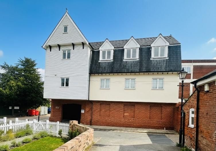 Property photo 1 of 19 Doubleday House.Jpg