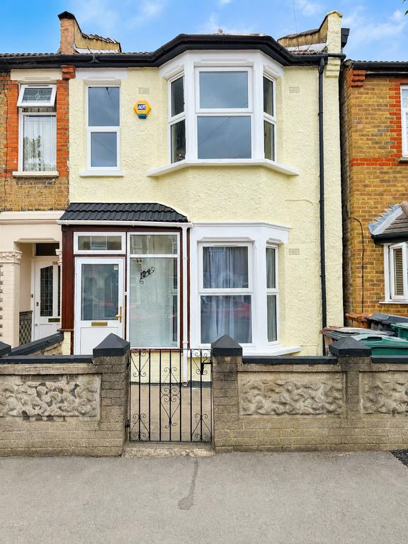 Property photo 1 of 15