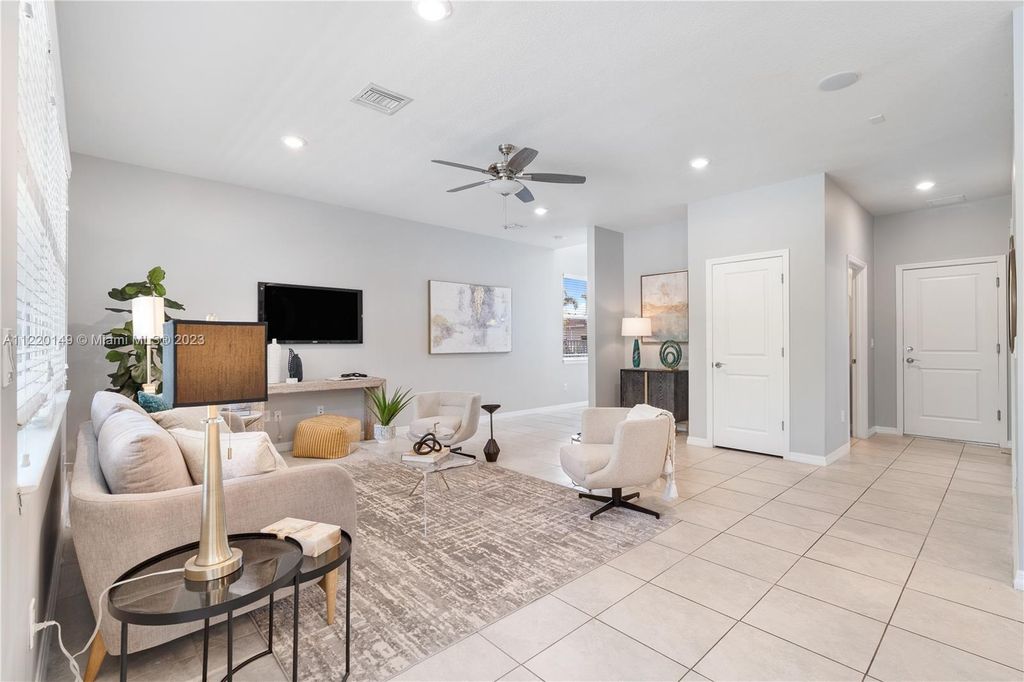 Property photo 2 of 29 <Alttext/>