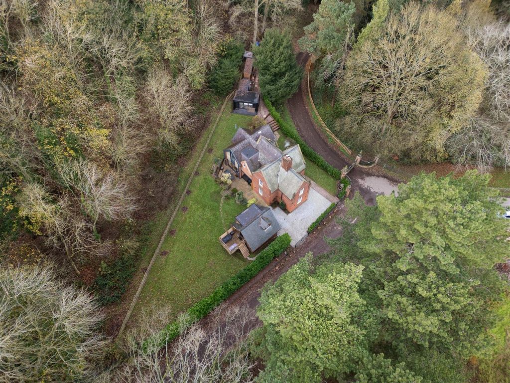 Property photo 2 of 51 2