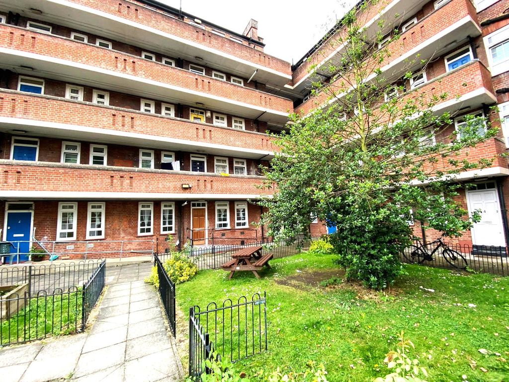 Property photo 1 of 23