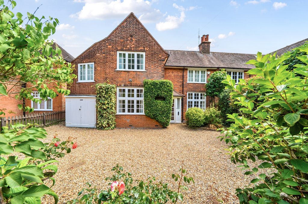 Property photo 1 of 21 1320449-3-686Bf3B...