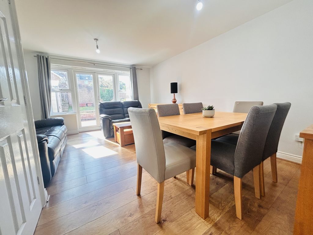 Property photo 3 of 15 Img_8234