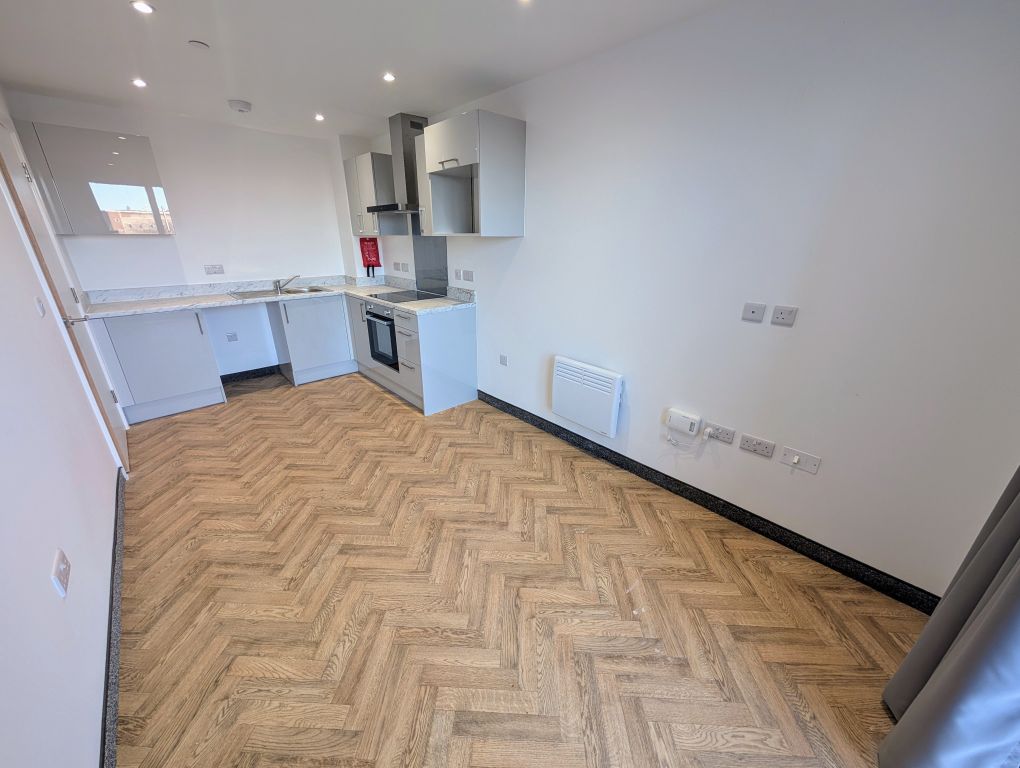 Property photo 2 of 4 Living