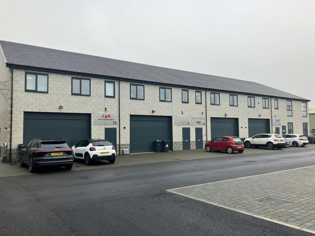 Property photo 1 of 10 Img_1621.Jpg