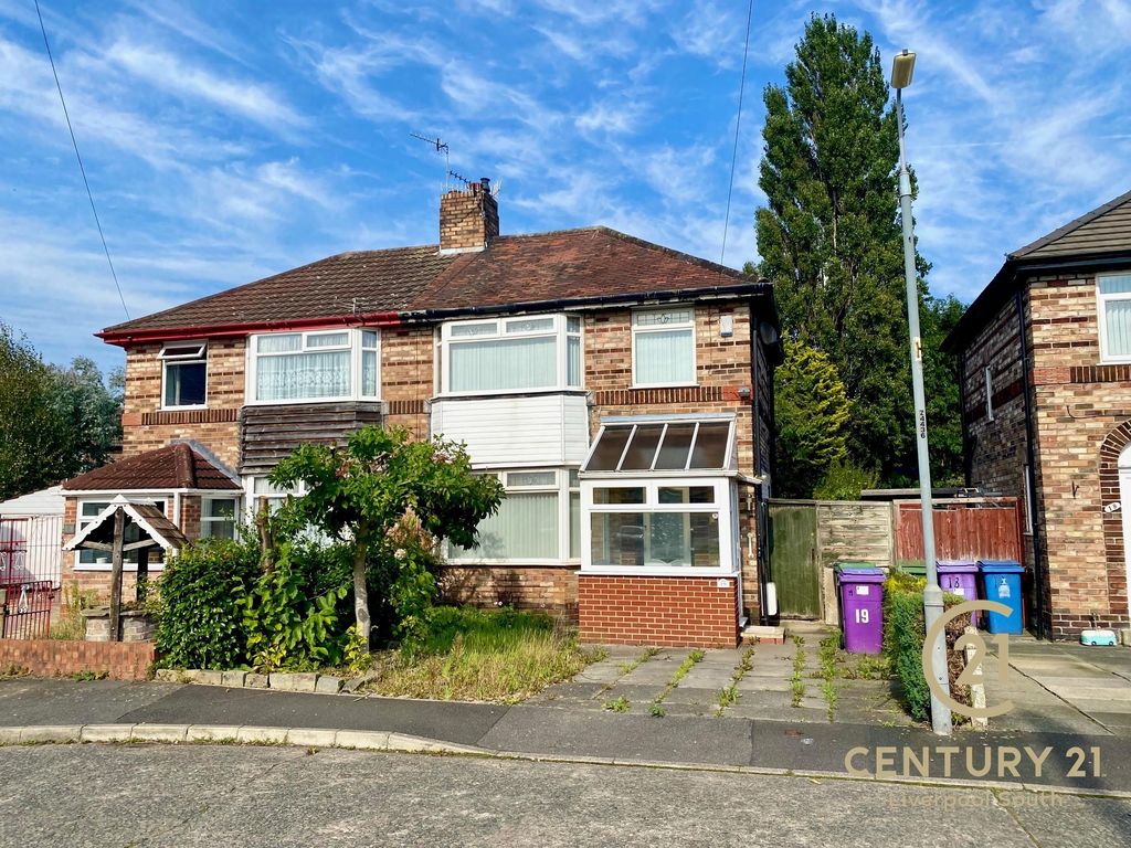 Property photo 1 of 18