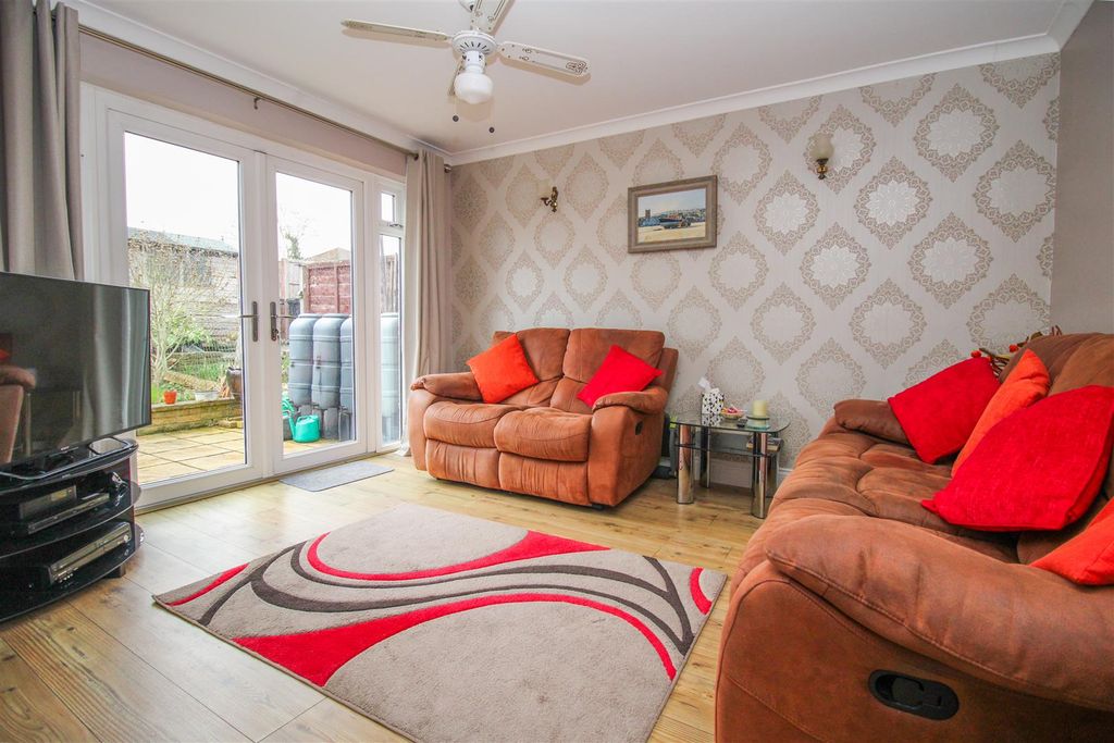 Property photo 2 of 12 Img_0760.Jpg