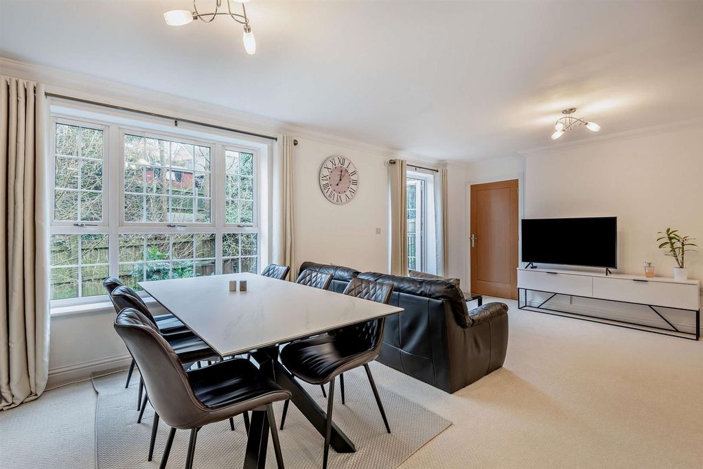 Additional image 4 of 2 bed flat for saleThe Chimes, Bearsted, Maidstone ME14