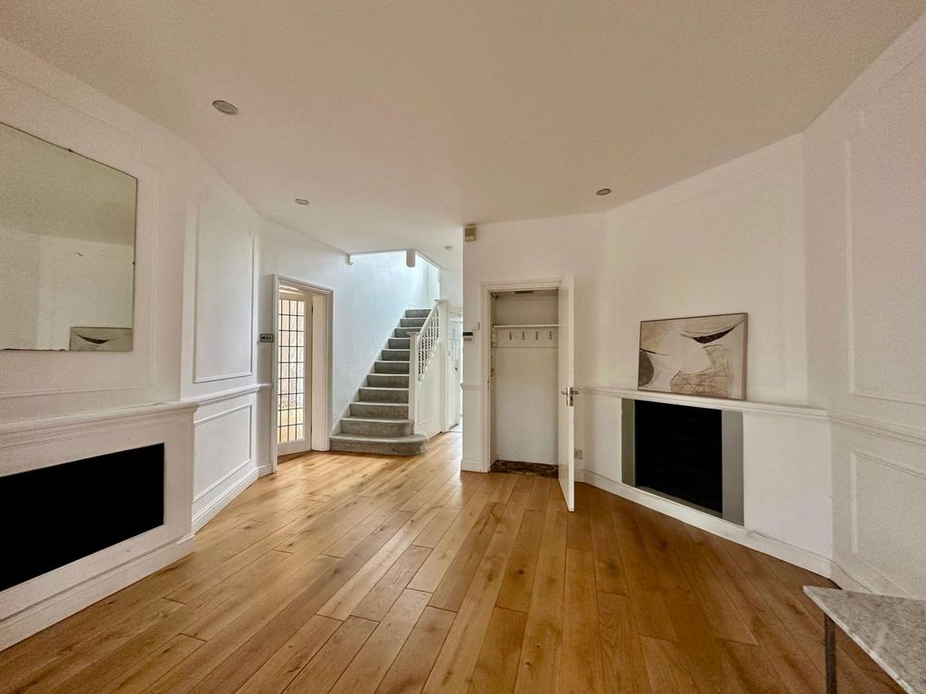 Property photo 2 of 17 Reception Room