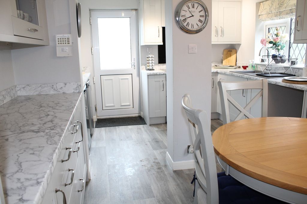 Property photo 3 of 16 Fitted Dining Kitchen