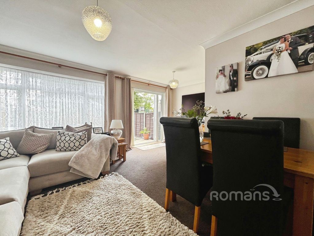 Property photo 3 of 15 Pbox-Img.Jpg