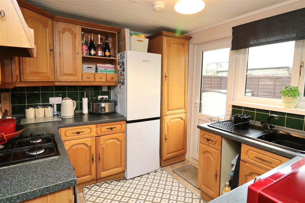 Property photo 3 of 9 Img_5523.Jpg