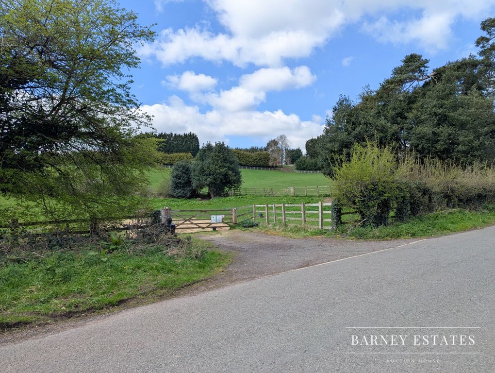 Property photo 2 of 5 Photo 2