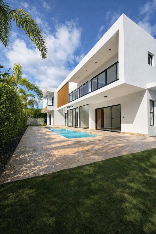 Property photo 1 of 29