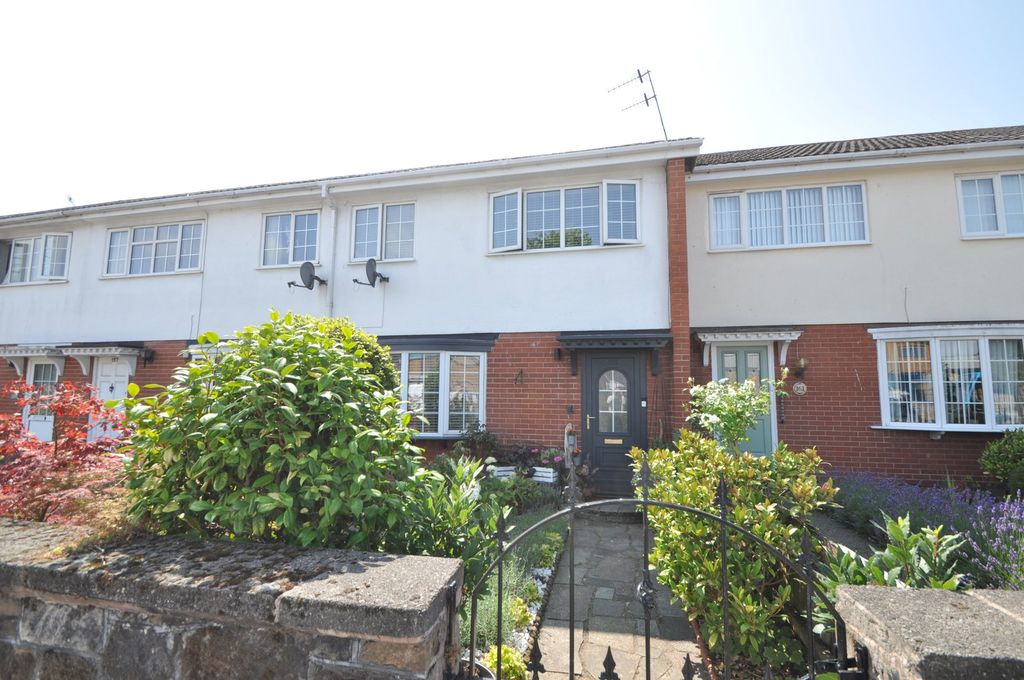 Property photo 1 of 28