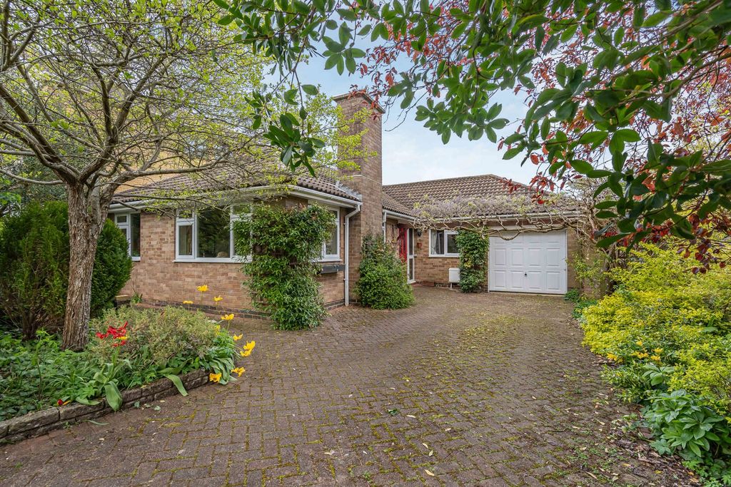 Property photo 1 of 15 2_79565.Jpg