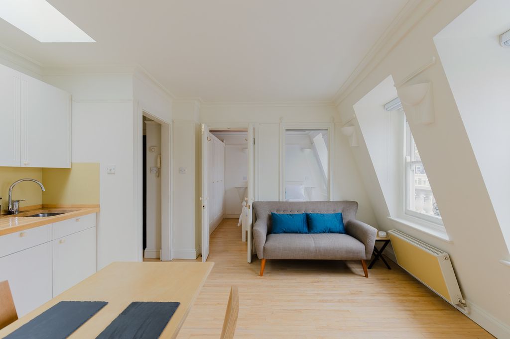 Property photo 1 of 27