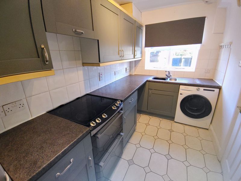 Property photo 2 of 11 Photo 2