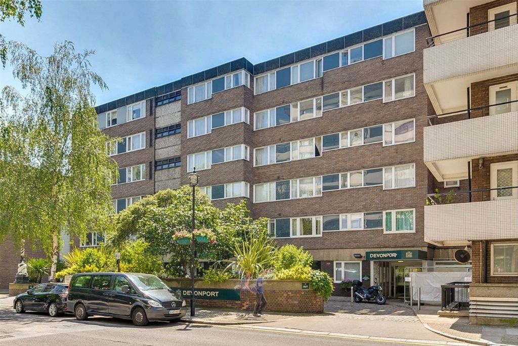 Property photo 1 of 1