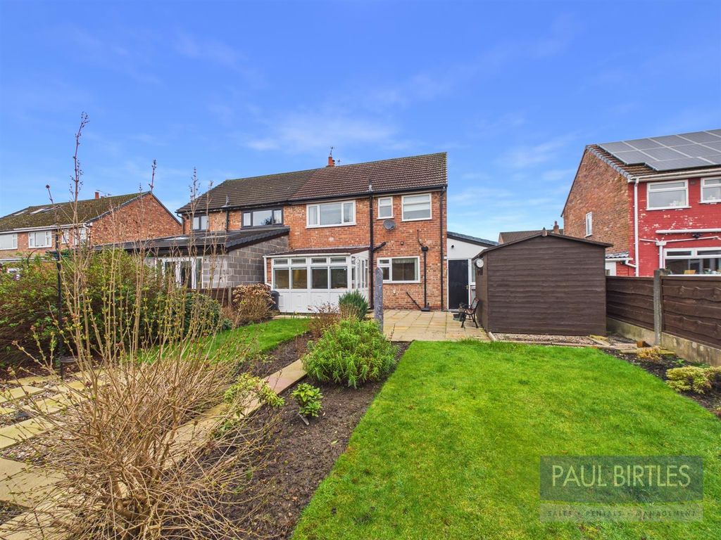 Property photo 2 of 29 Cam04378G0-Pr0299-Still031.Jpg