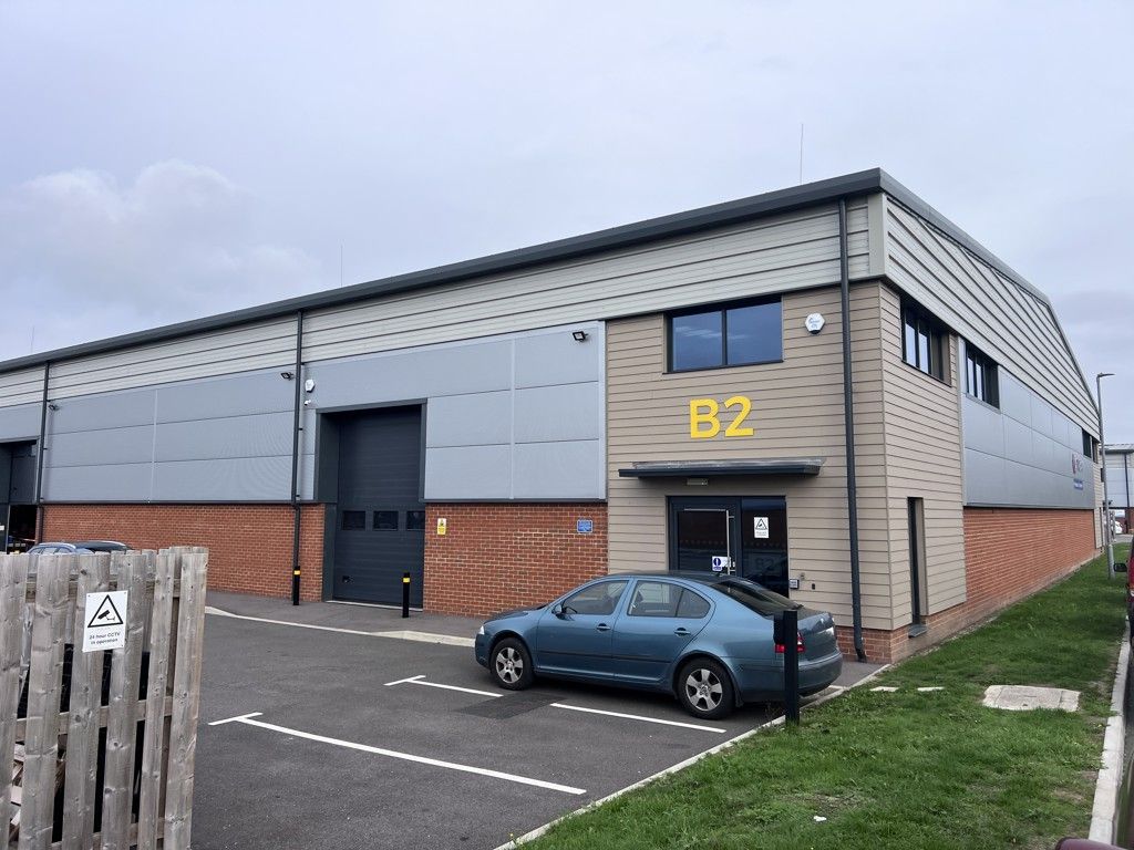 Property photo 2 of 7 Photo 3