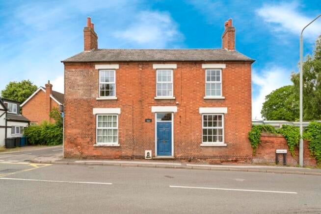 Property photo 2 of 18