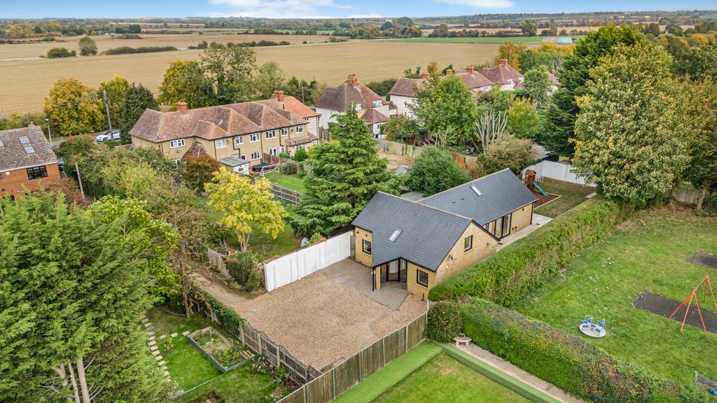 Property photo 1 of 19 Front