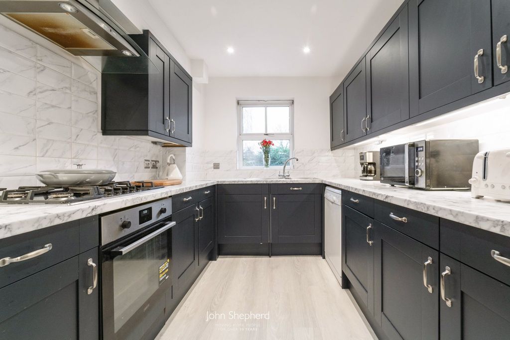 Property photo 1 of 12 Picture No. 36