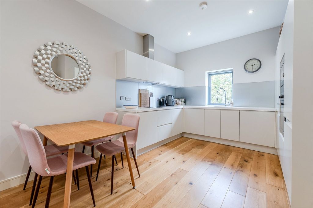 Property photo 3 of 13 Dining Kitchen