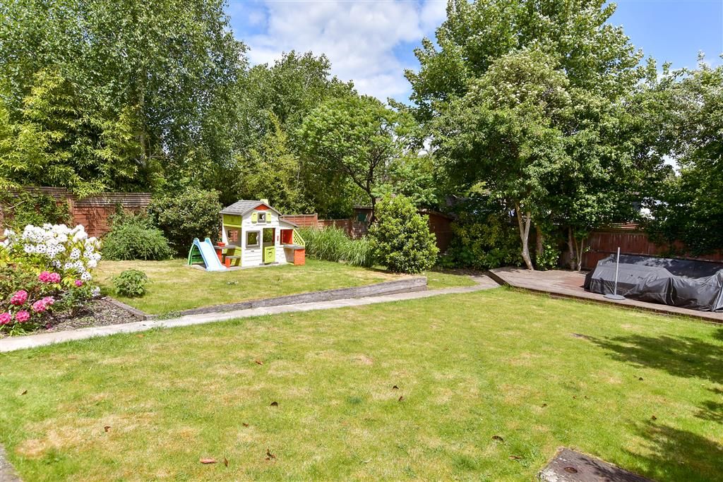 Property photo 1 of 16 Rear Garden