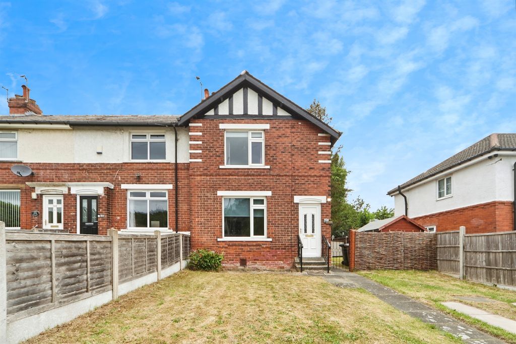 Property photo 1 of 18