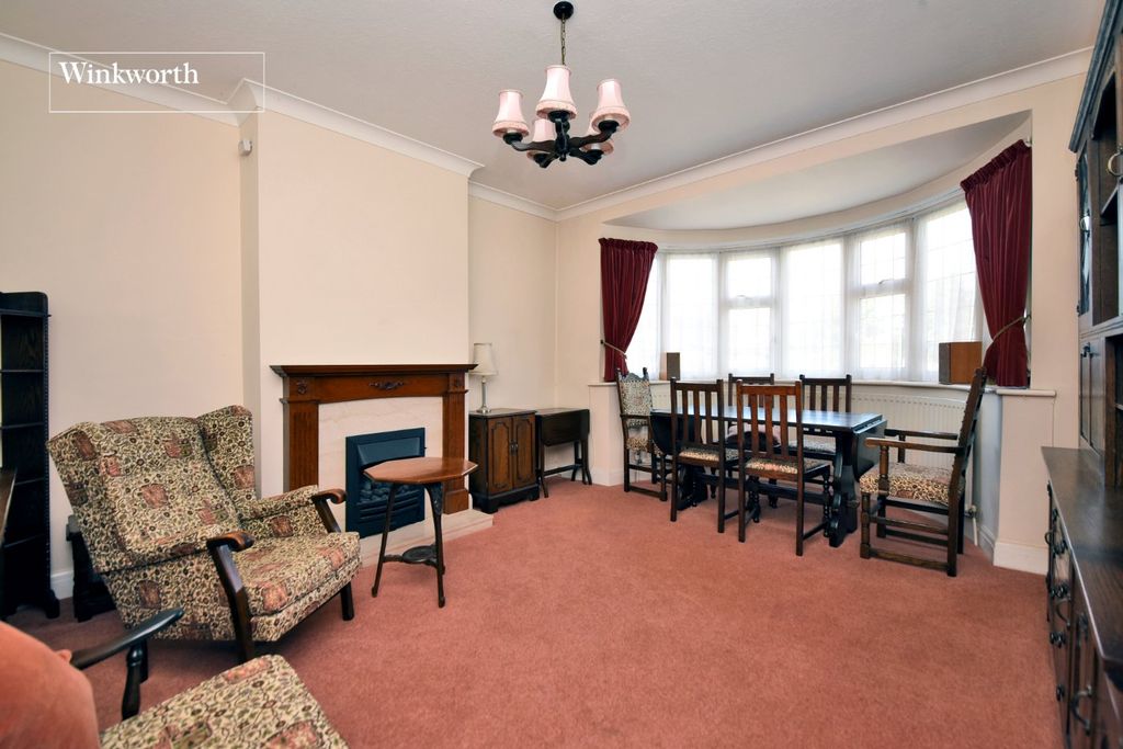 Property photo 2 of 16 Picture No. 19