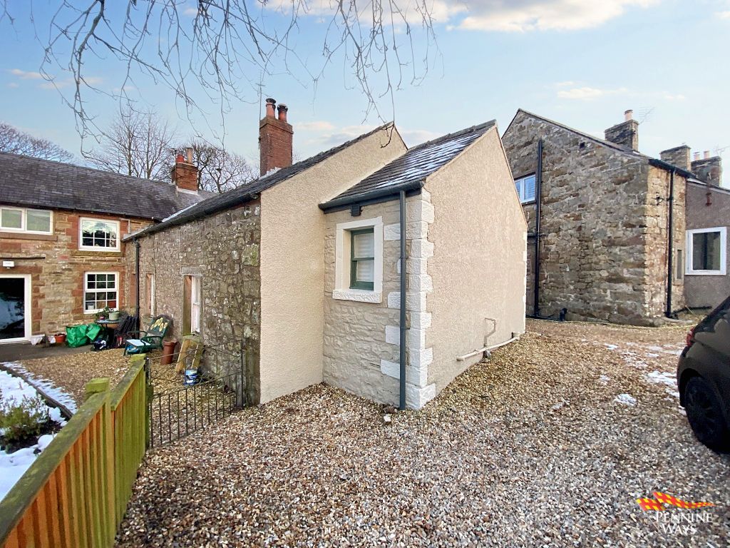 Property photo 3 of 25