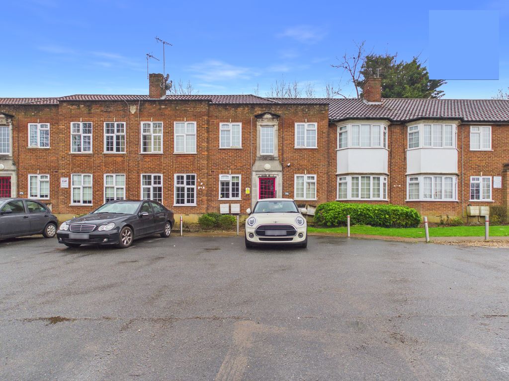 Property photo 1 of 18