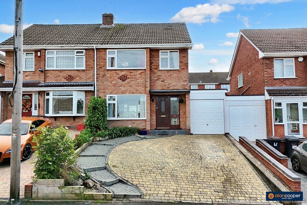 Property photo 1 of 22 4610552