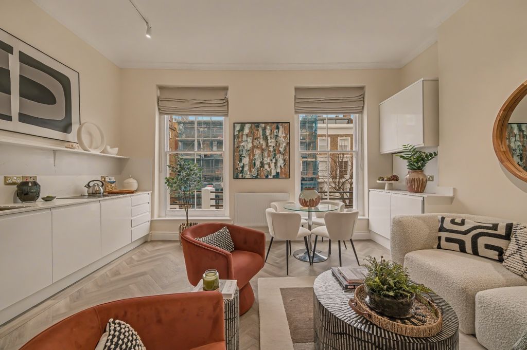 Property photo 1 of 10 4643341