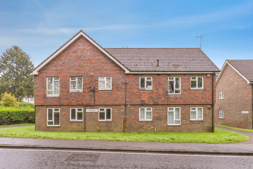 Property photo 1 of 11 Pbox-Img.Jpg