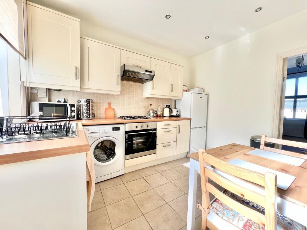 Property photo 3 of 8 Brekfast Kitchen.Jpg
